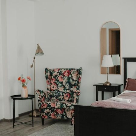 Gallery Apartment 3 مارتون المظهر الخارجي الصورة