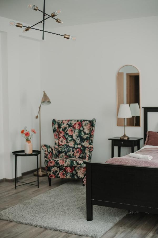 Gallery Apartment 3 مارتون المظهر الخارجي الصورة